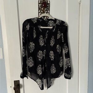 Lucky Brand Black Sheer Floral-Print Button-Up Blouse
